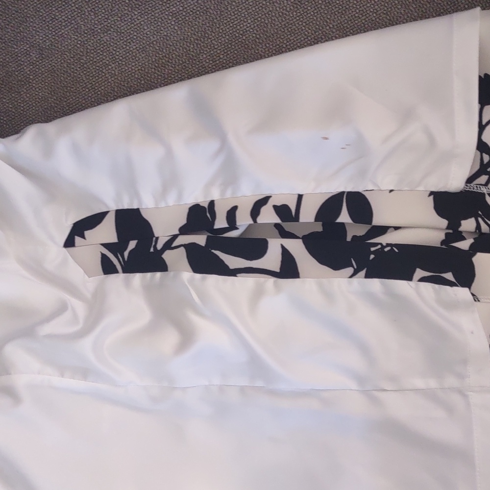 Bardot Black & White Floral Print Off the Shoulder Dress - Size 8 (M) - Picture 13 of 13